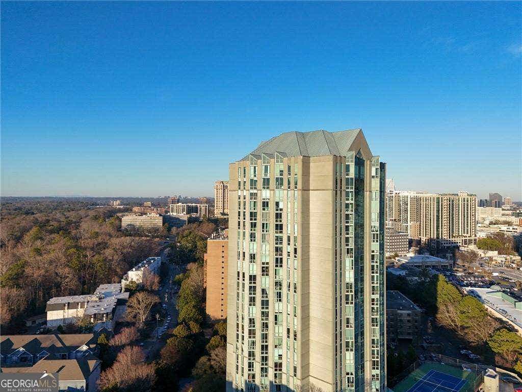 Photo of 2870 Pharr Court South NW #2809, Atlanta, GA 30305 (MLS # 10812636)