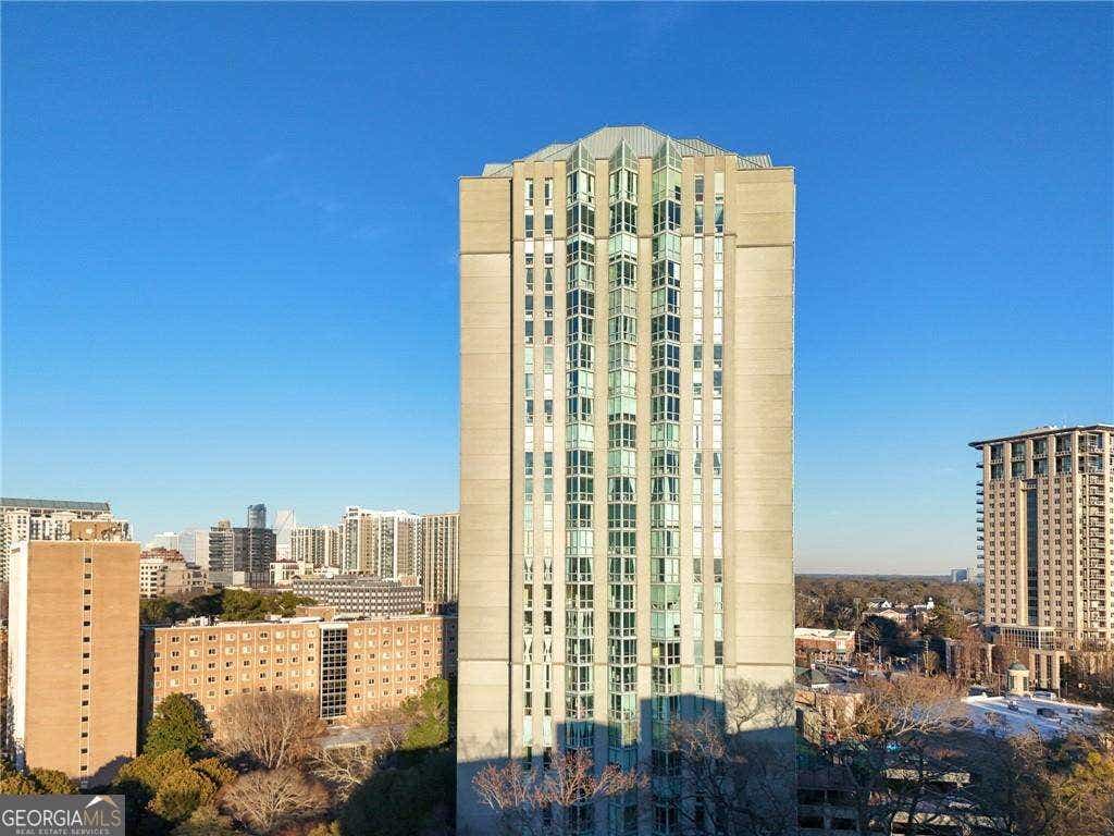 Photo of 2870 Pharr Court South NW #2809, Atlanta, GA 30305 (MLS # 10812636)