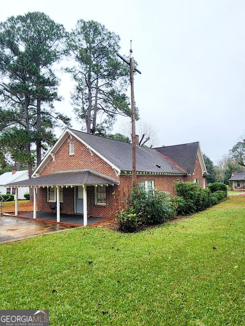 A home in Dawson