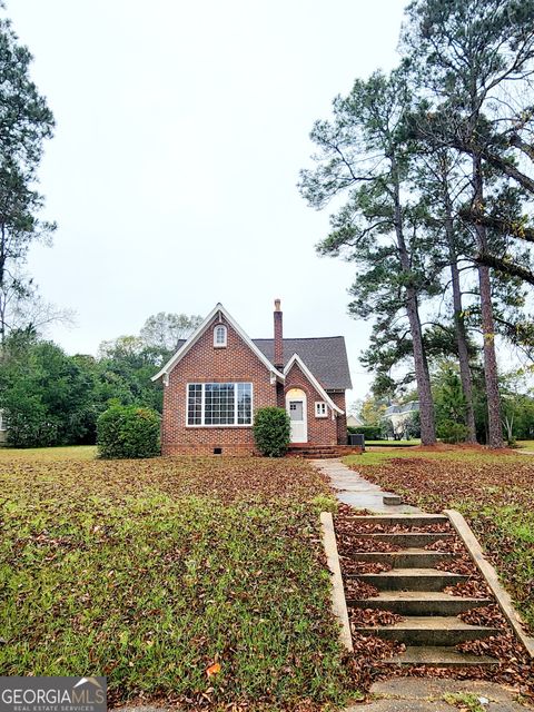 A home in Dawson