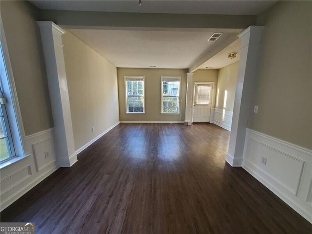 Photo of 2623 DAVENHAM Lane, Duluth, GA 30096 (MLS # 10657374)