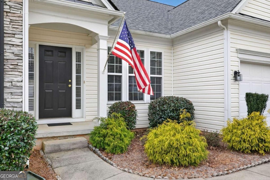 Photo of 6645 Cold Stream Drive, Cumming, GA 30040 (MLS # 10849337)