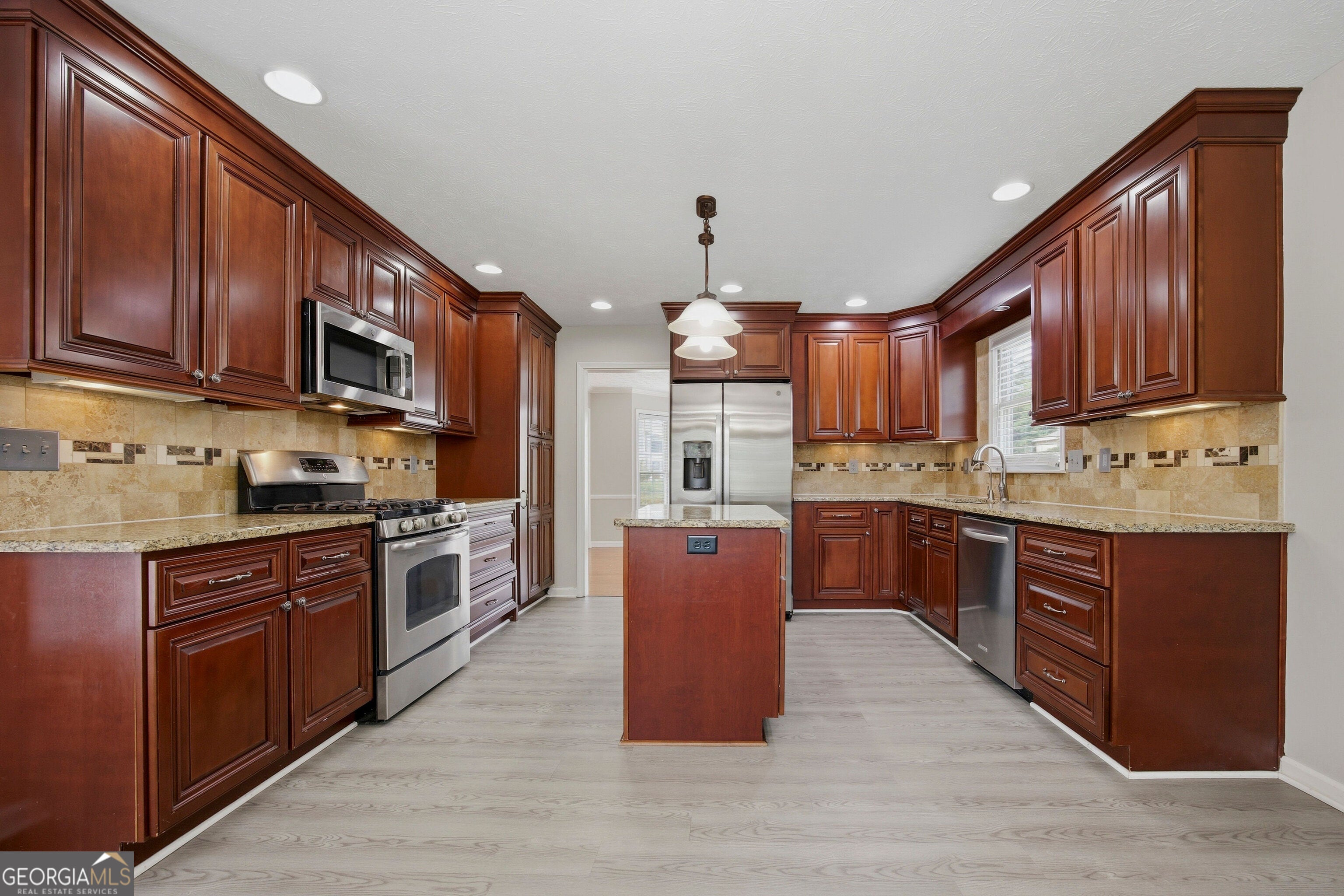 11195 Surrey Park TRL