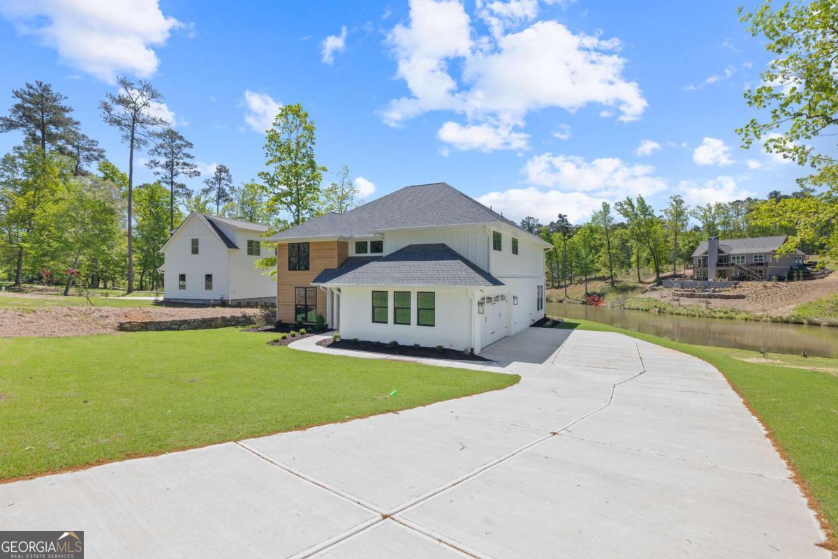 1270 Glen Eagle DR