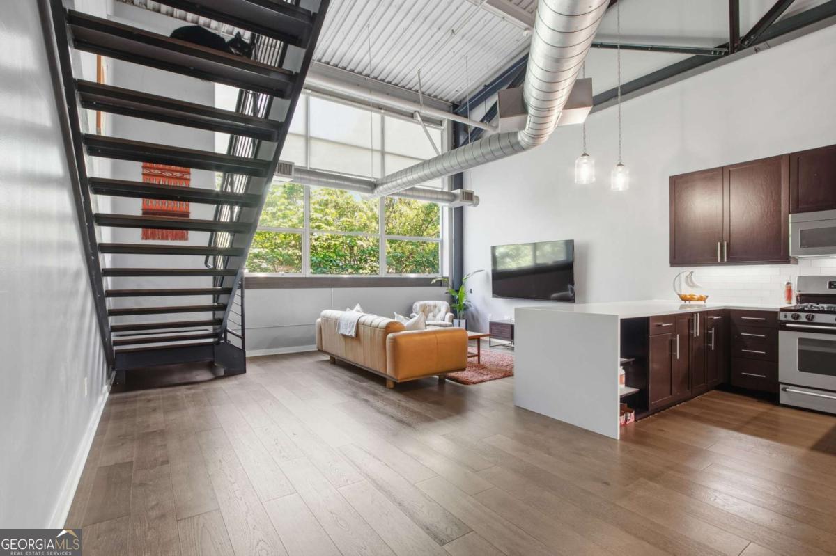 Photo 1 of 49 — 400 Village PKWY NE 123, Atlanta, GA 30306