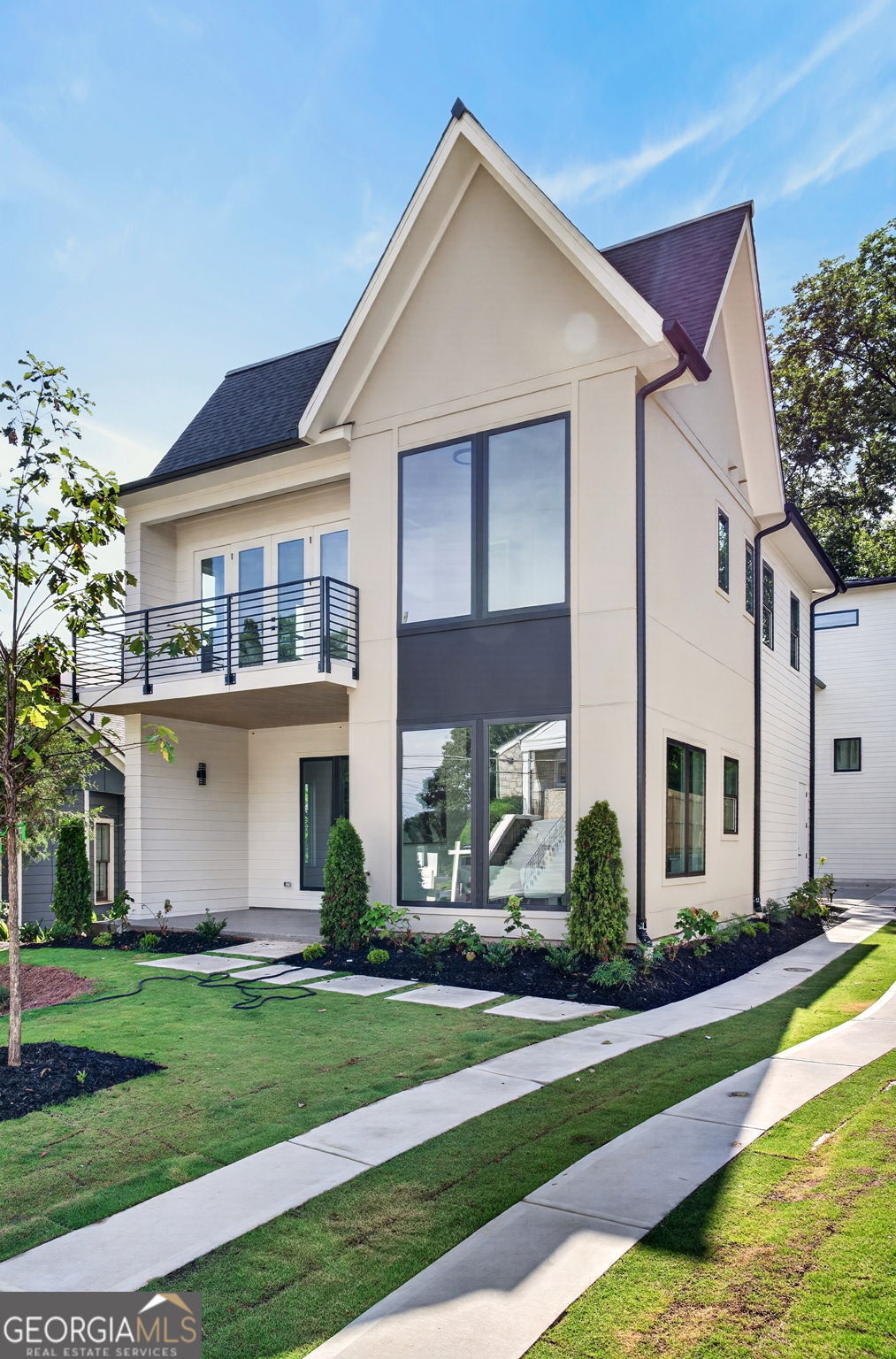 Photo of 225 Stovall Street SE #A, Atlanta, GA 30316 (MLS # 10872530)