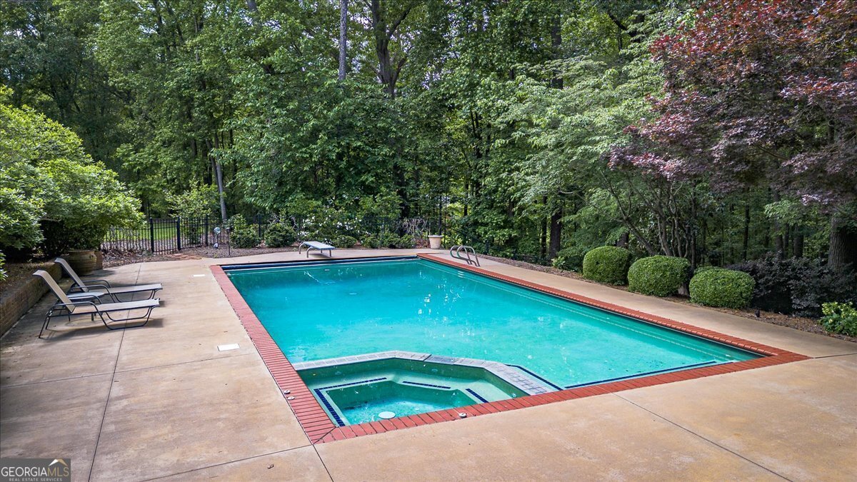 1681 Wild Azalea LN