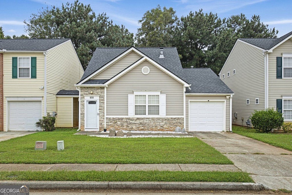 Photo of 935 Lakeside Circle, Covington, GA 30016 (MLS # 10853991)