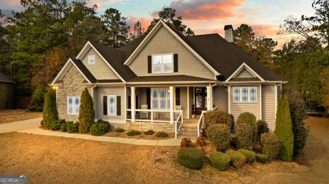 A home in Newnan