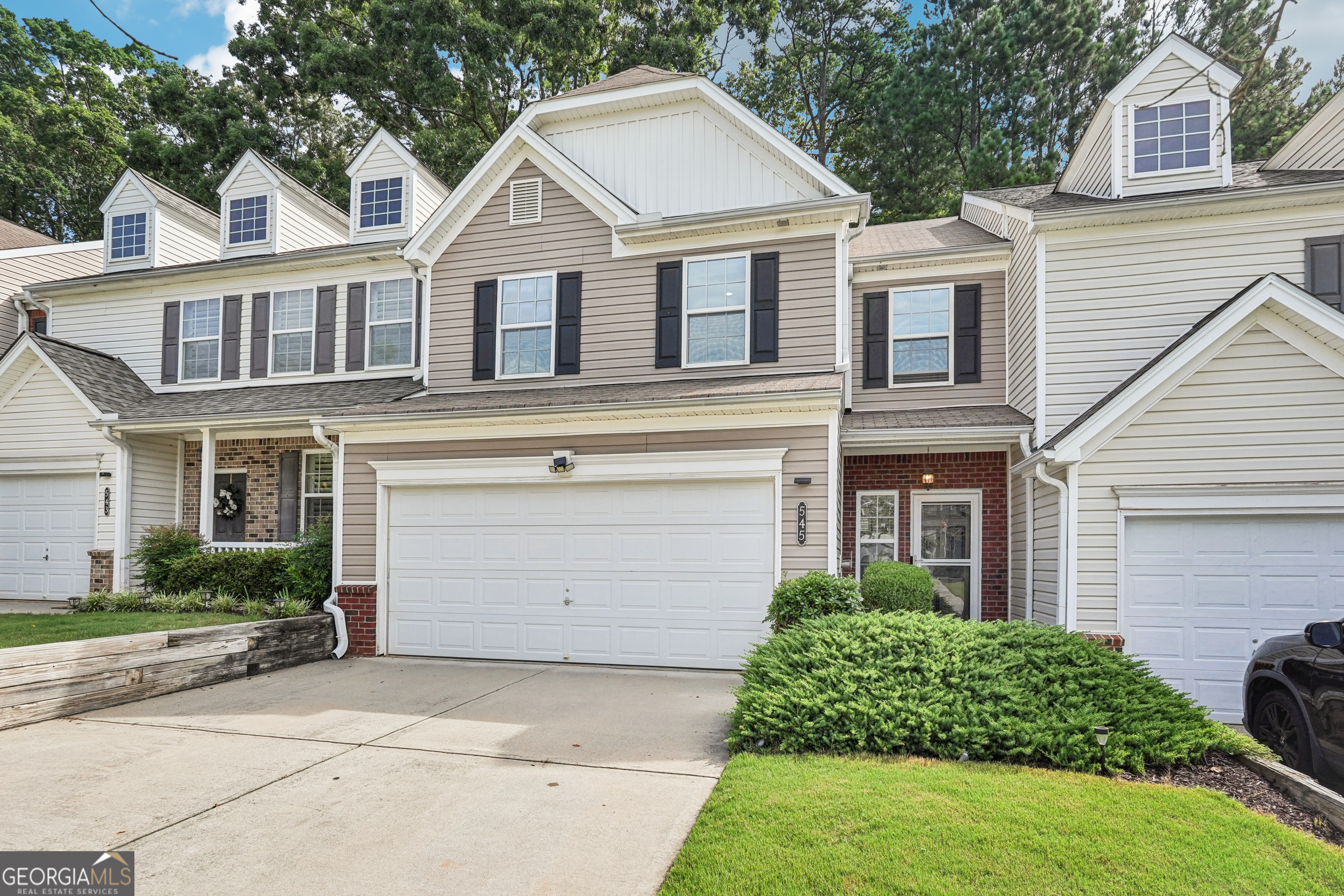 545 Windstone TRL