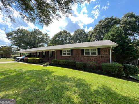 Photo of 3010 Maple Road SE, Lindale, GA 30147 (MLS # 10597939)