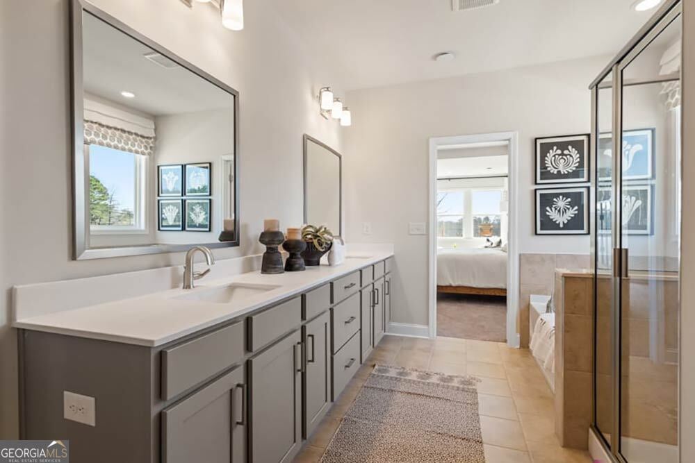 455 Kennington WALK