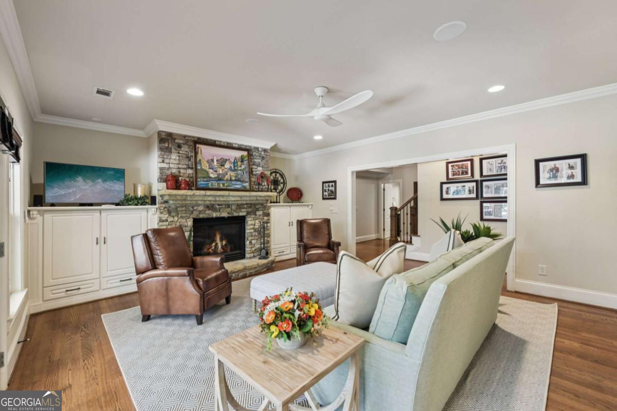 The Georgia Club - Residential