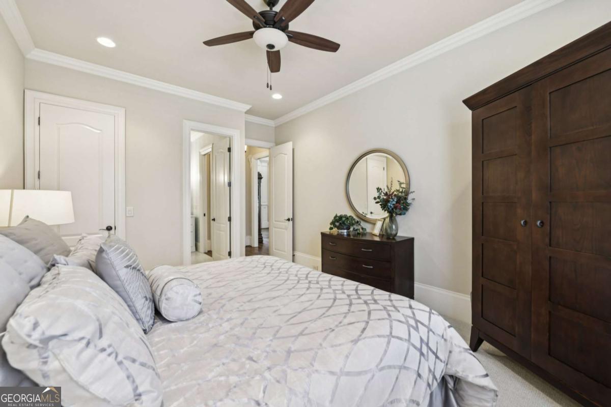 The Georgia Club - Residential