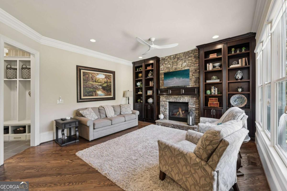 The Georgia Club - Residential