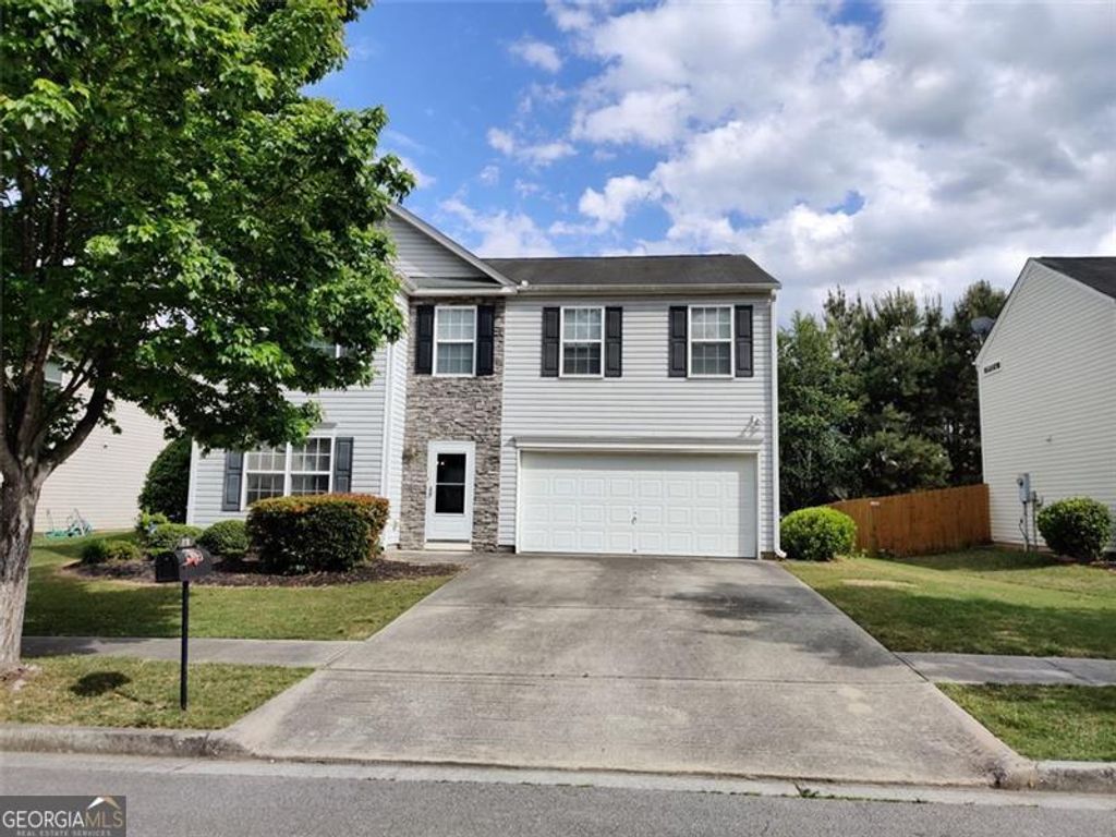 Photo of 479 LEAFLET IVES, Lawrenceville, GA 30045 (MLS # 10655160)