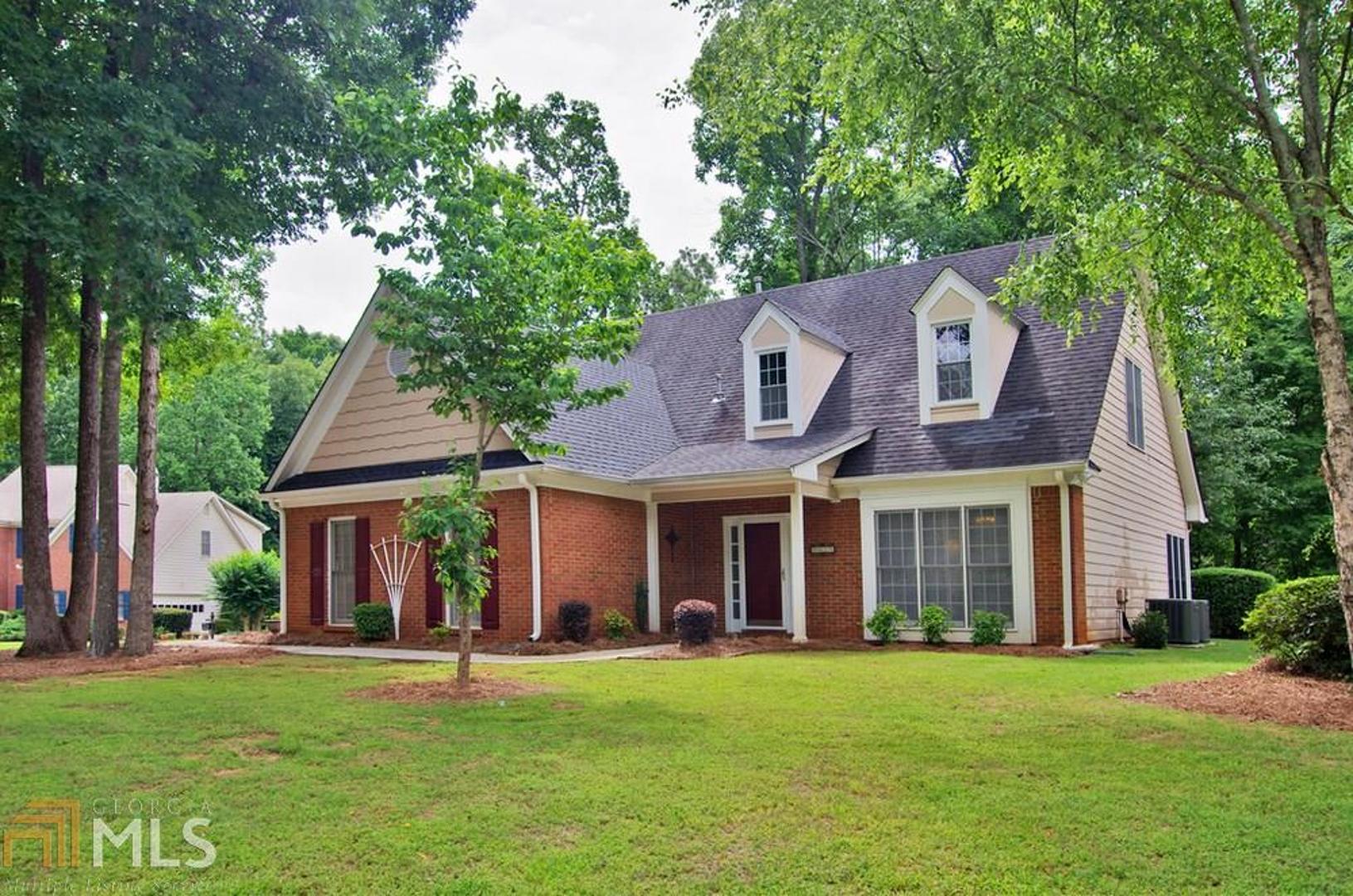Exquisite and well cared for in quiet community with tree lined streets. Master on the Main with open first floor plan features great room open to kitchen and sunny breakfast area. Formal dining room, great for formal entertaining, currently houses a grand piano. Three gracious sized bedrooms on second level complete the inside package. Backyard and patio are perfect for family fun and entertaining. Sought after first floor bedroom is a real winner. Welcome Home!