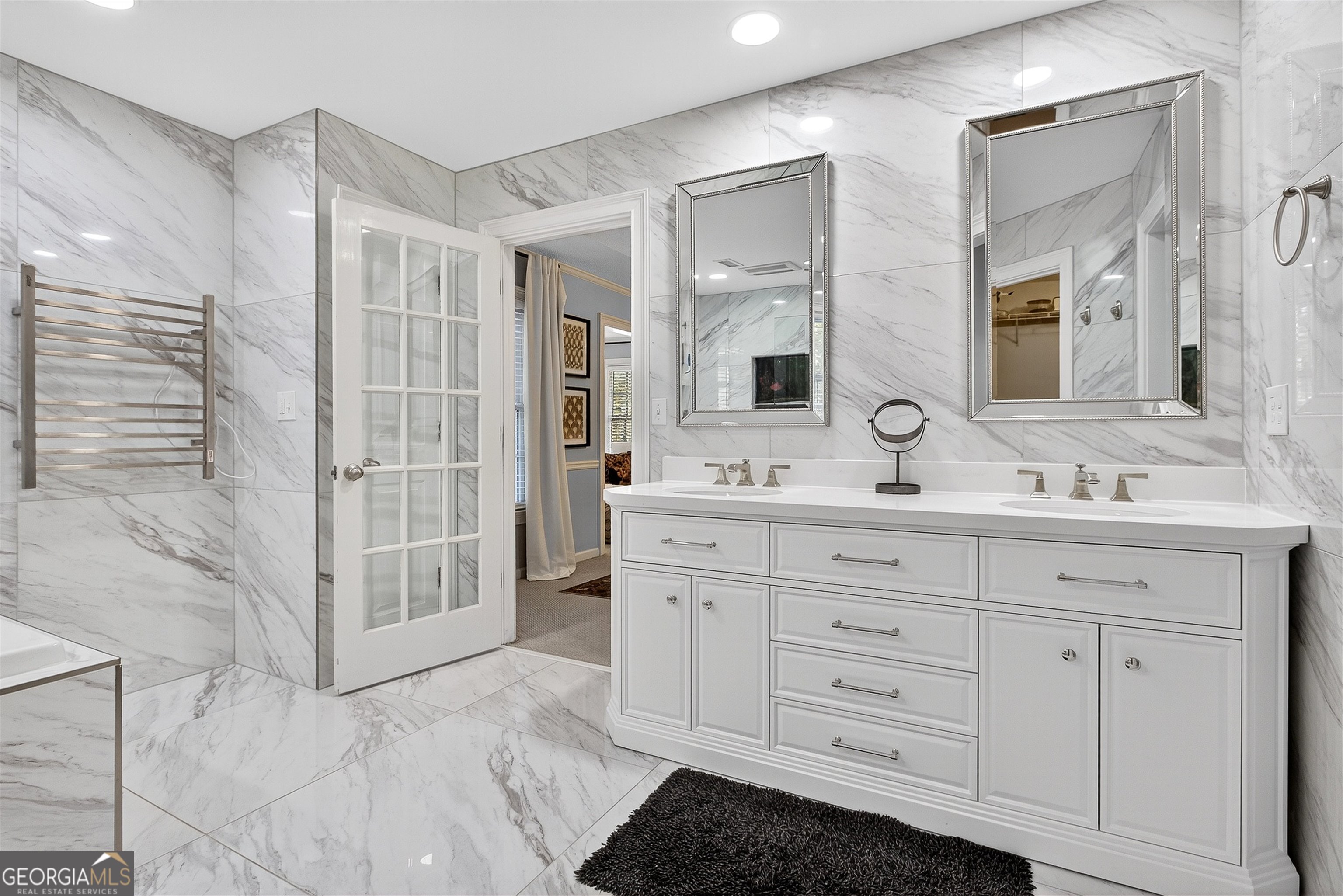 Longwood - Residential