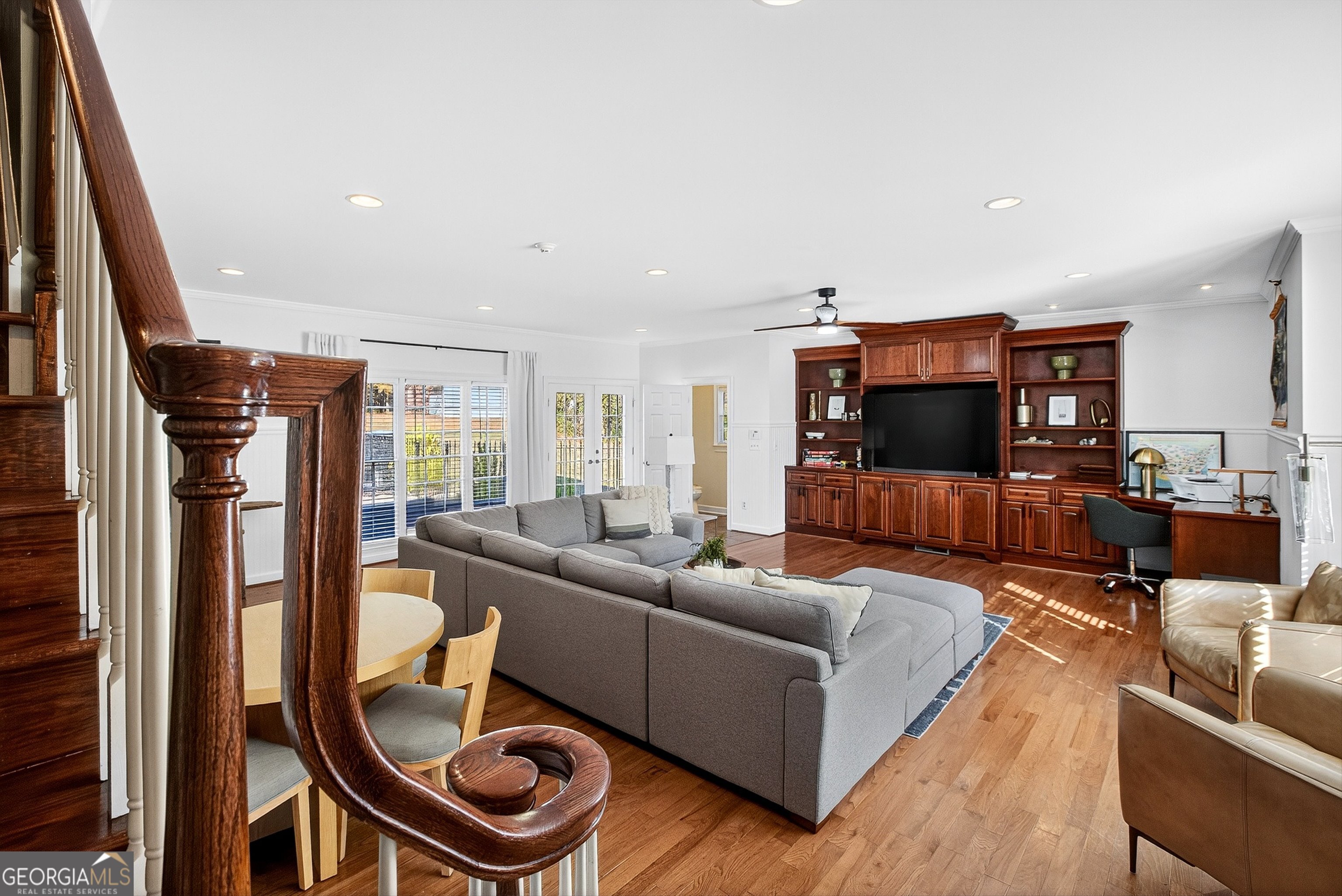 Longwood - Residential