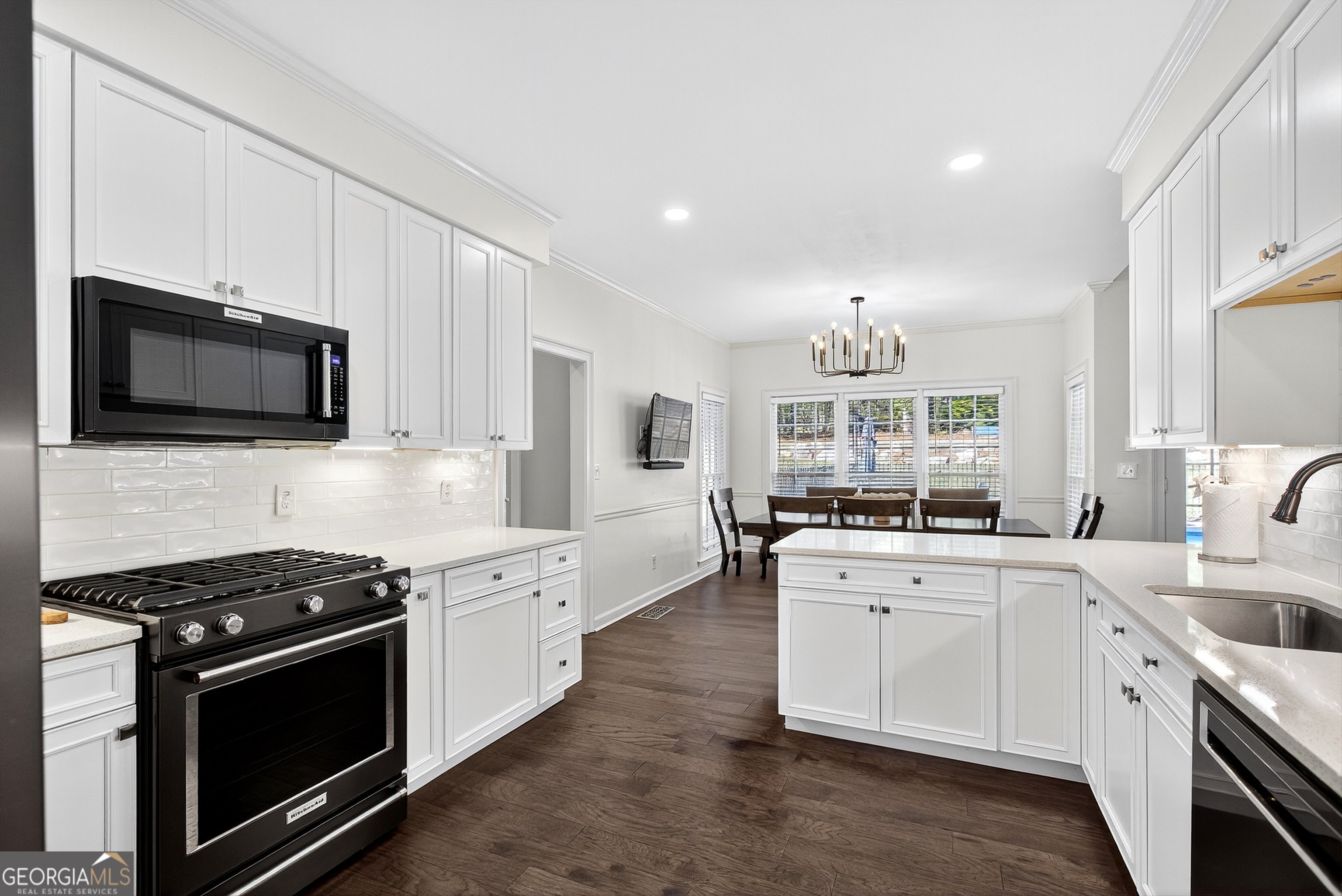 Longwood - Residential