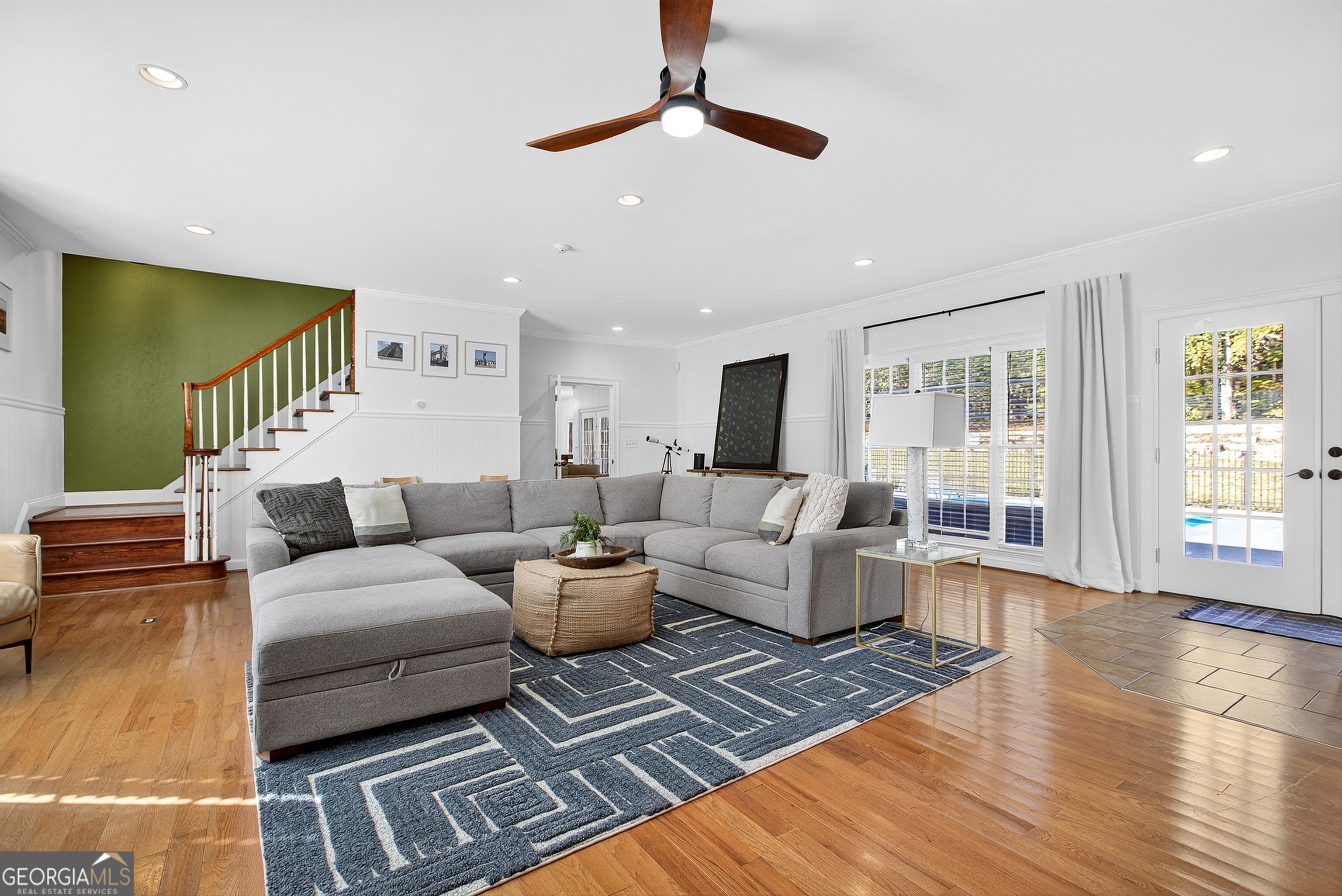 Longwood - Residential