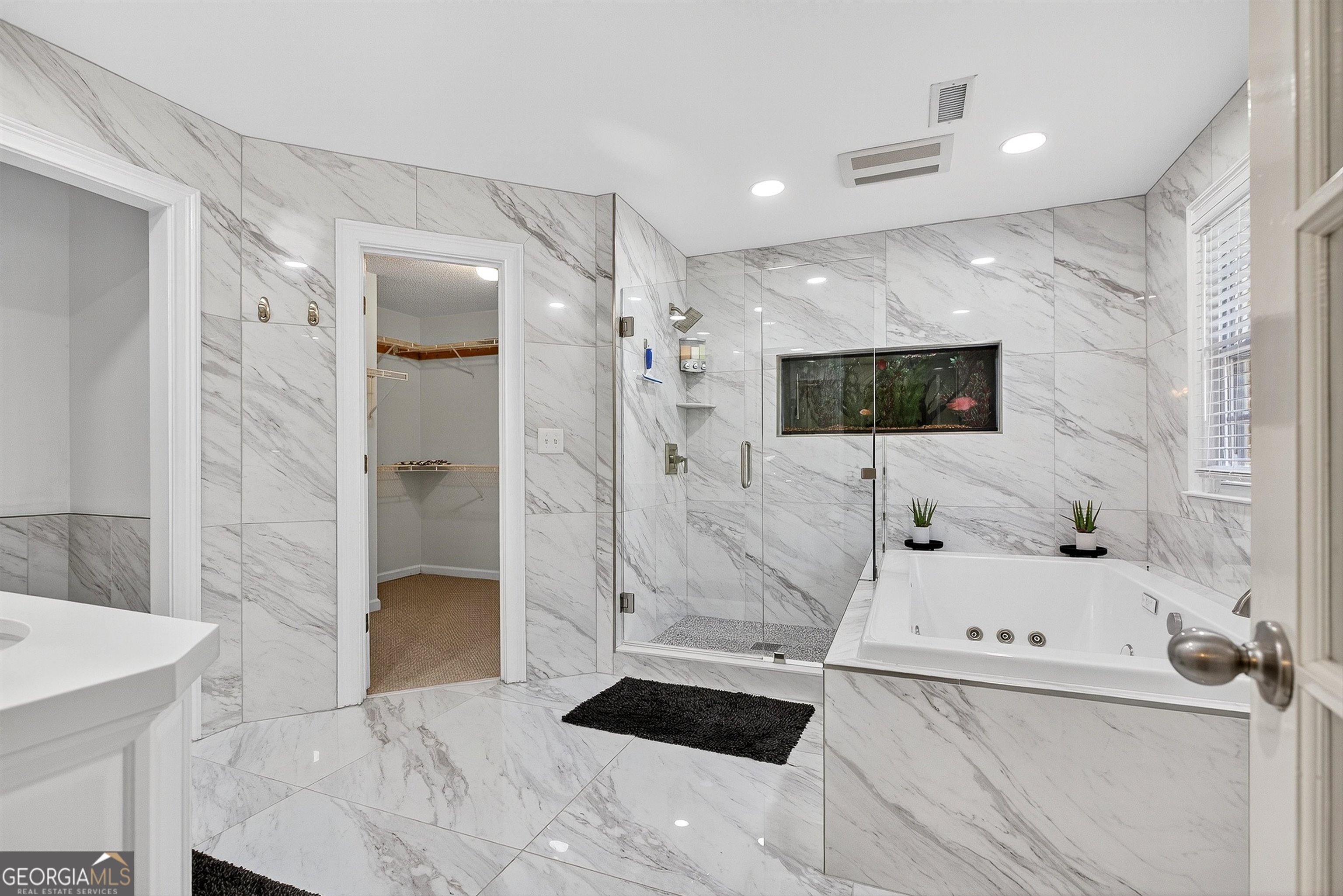 Longwood - Residential