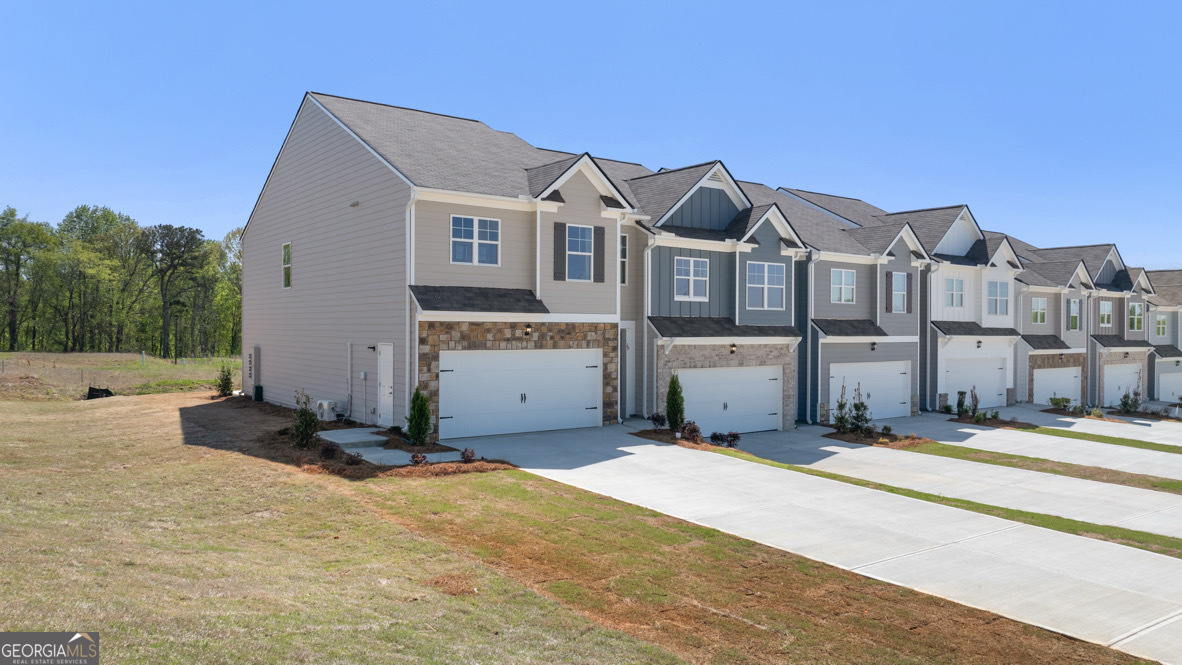 261 Deerberry DR