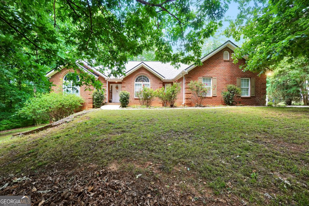 Photo of 1017 Bench Mark Drive, McDonough, GA 30252 (MLS # 10767903)