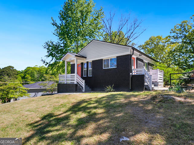 1599 Ezra Church DR NW