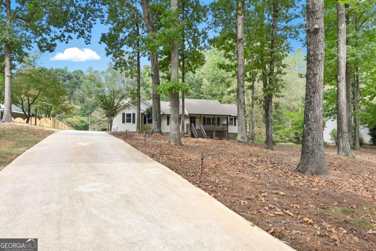 5116 Deer Path LN