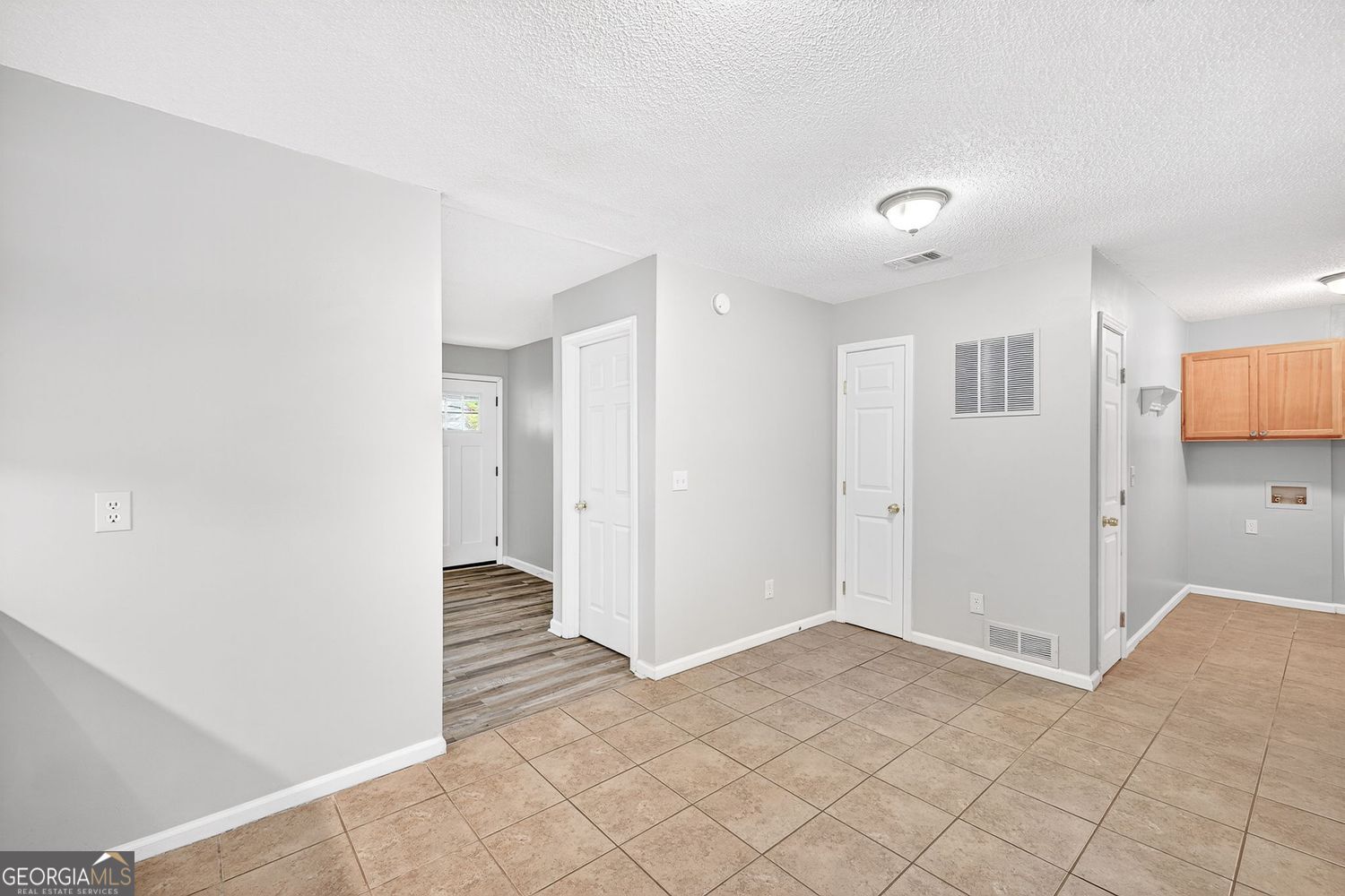 Ball Ground, Georgia 30107, United States, 3 Bedrooms Bedrooms, ,2 BathroomsBathrooms,Residential,Active,232587