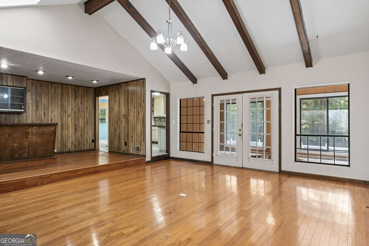 DONNIEBROOK ESTATES - Residential
