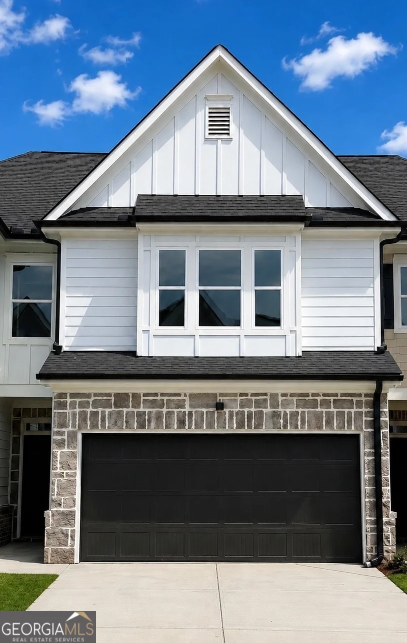 19 Crest Drive Unit 2