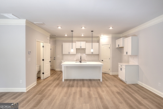 19 Crest DR 2