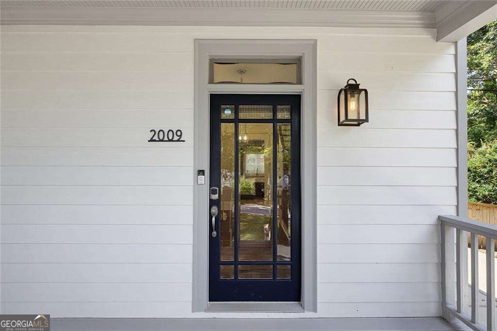 2009 Delphine DR