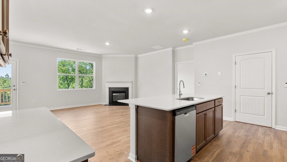 91 Lakeview PT