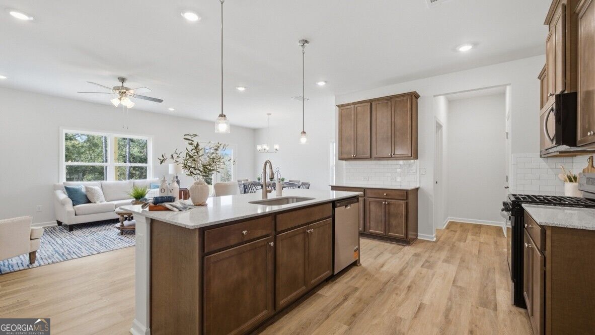 91 Lakeview PT