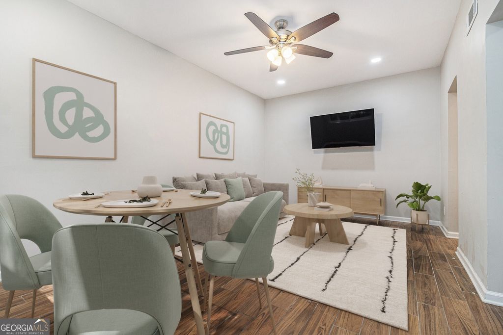 Photo of 343 8th Street NE #T2, Atlanta, GA 30309 (MLS # 10630388)