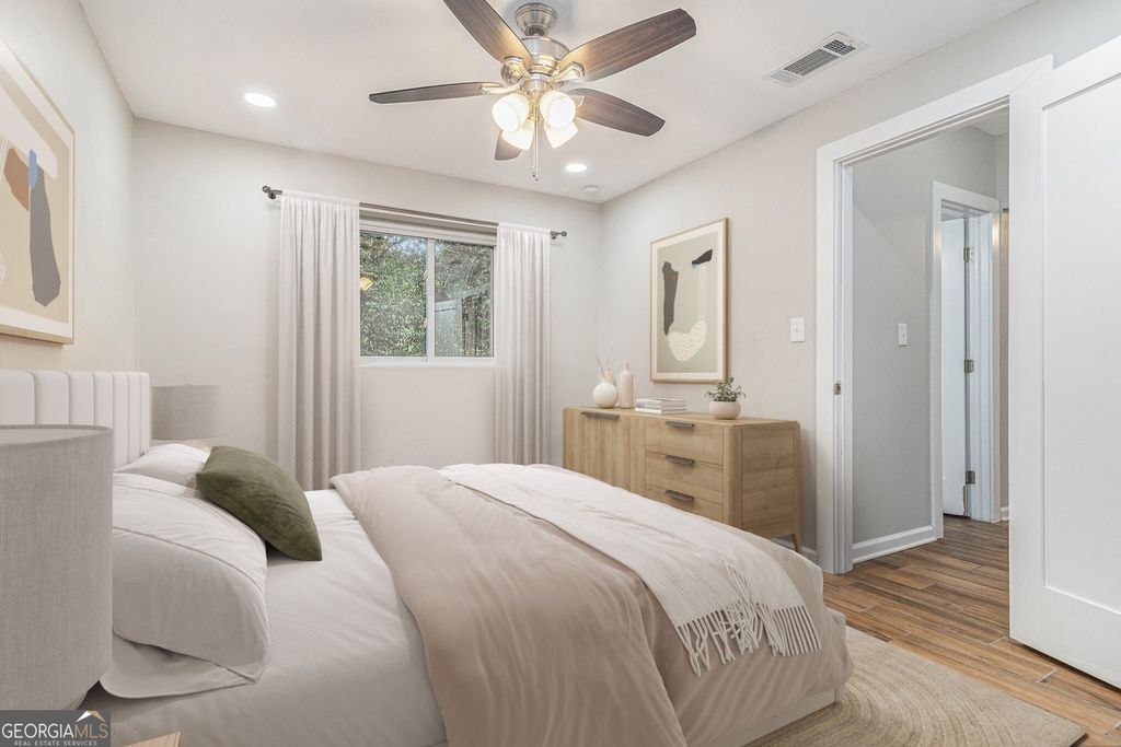 Photo of 343 8th Street NE #T2, Atlanta, GA 30309 (MLS # 10630388)