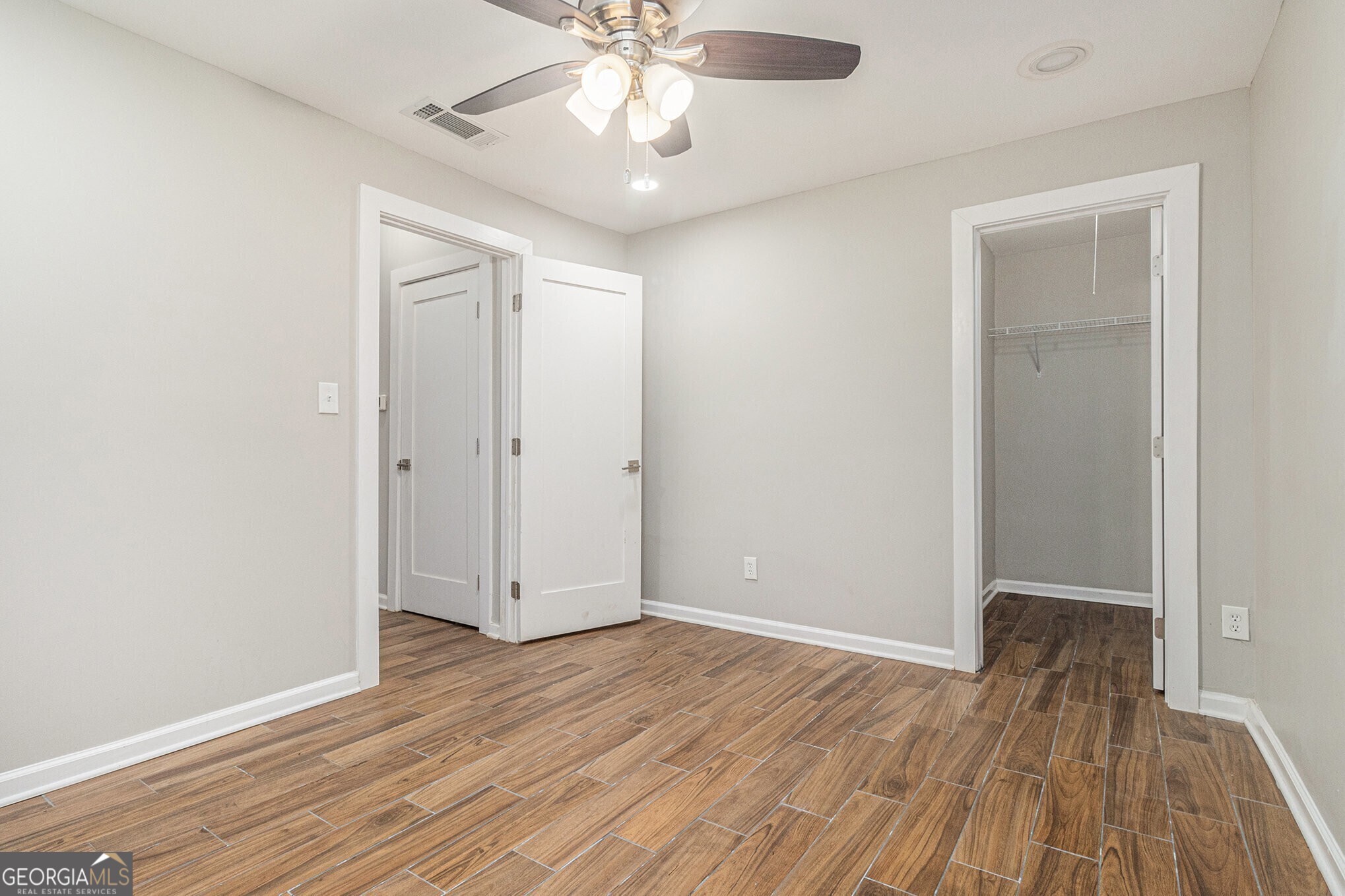 Stanford Court - Residential