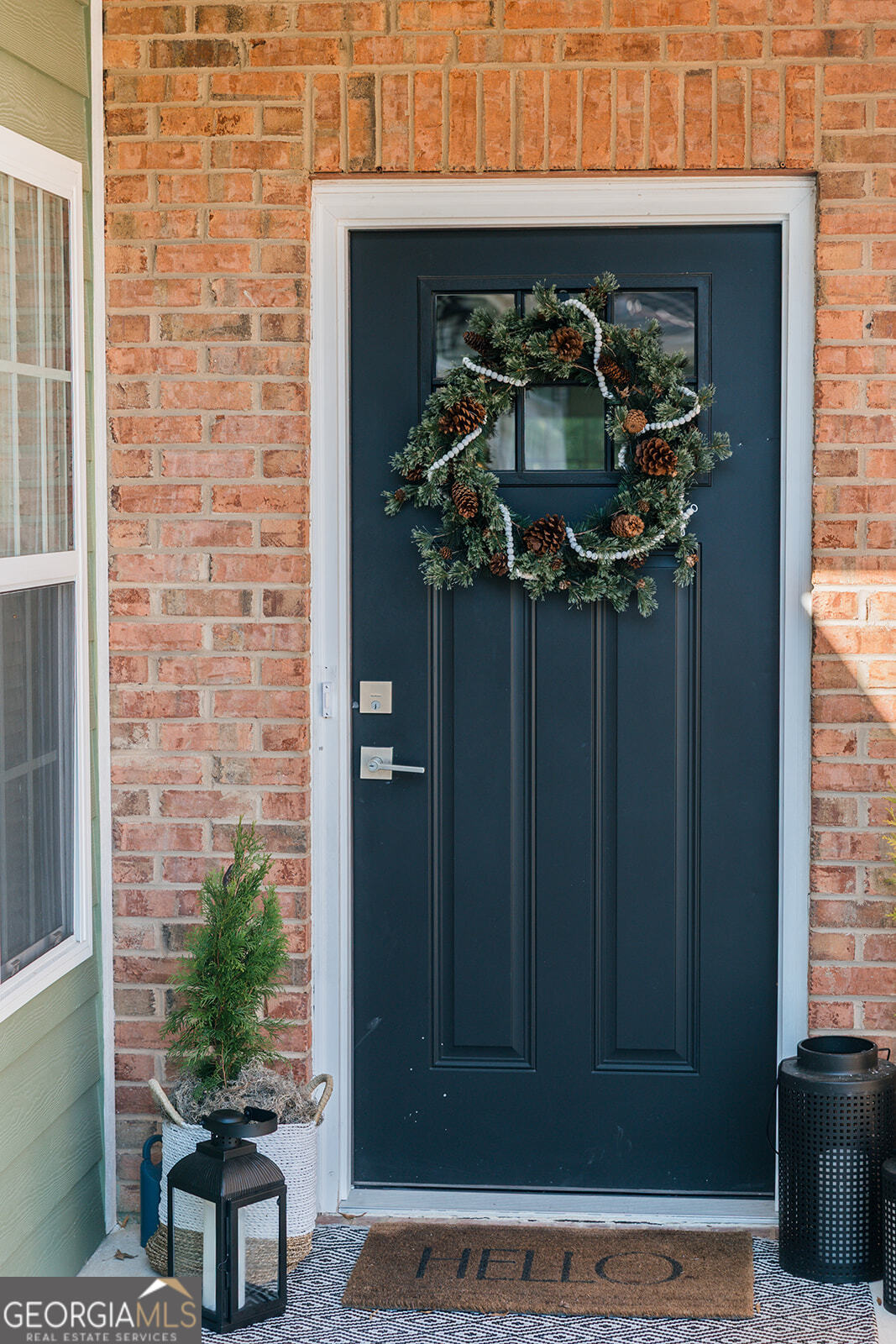 4304 Commonwealth CIR