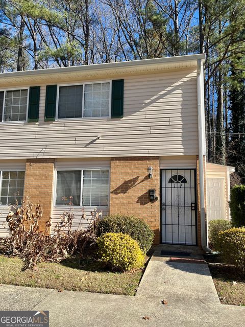 Photo of 405 Fairburn Road SW #17, Atlanta, GA 30331 (MLS # 10665988)