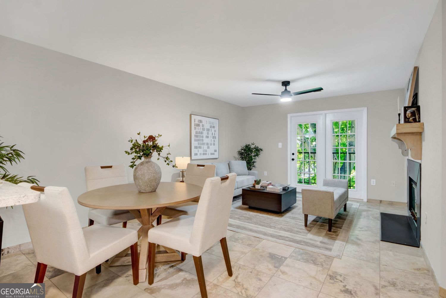 3655 Habersham RD NE B141
