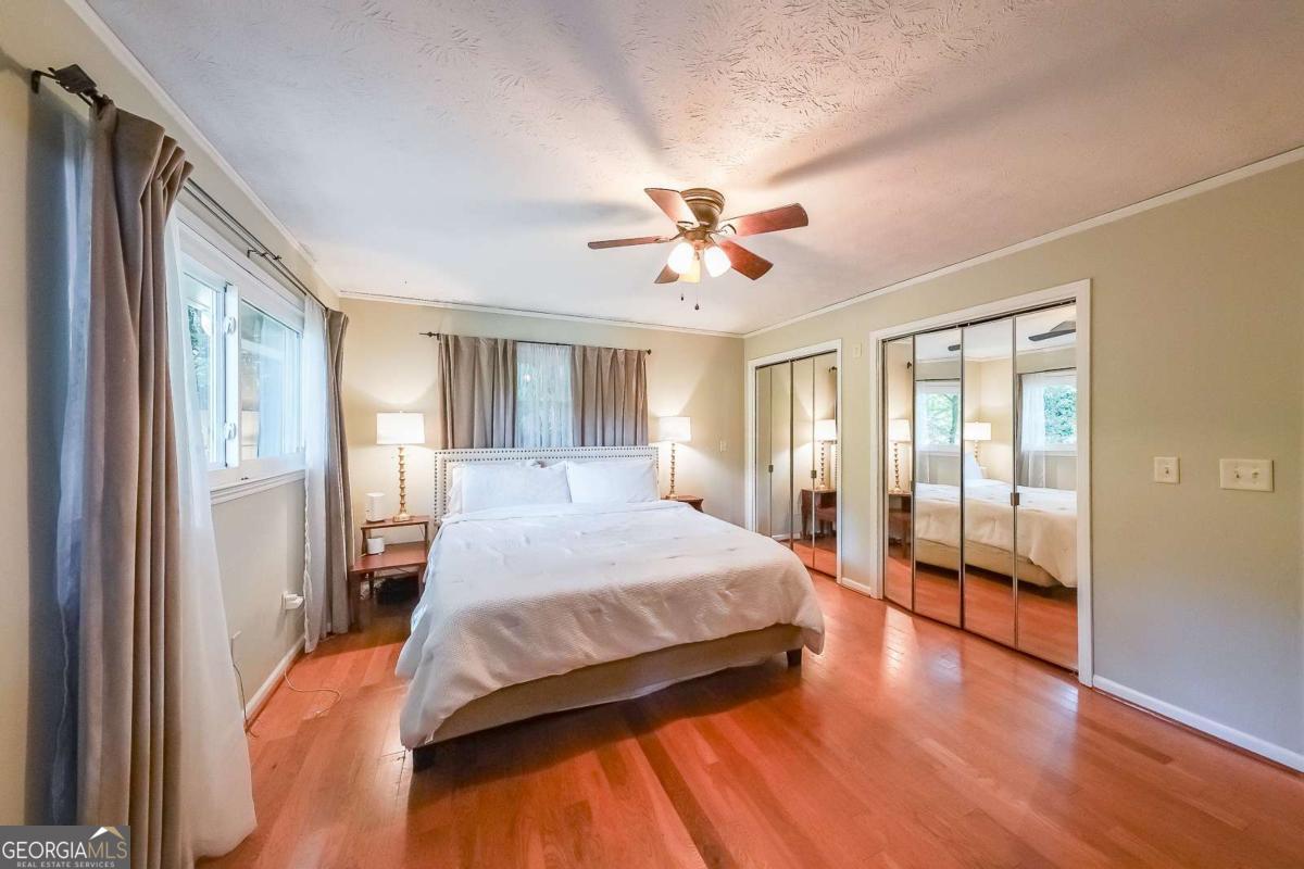 Burnt Hickory Hills - Residential