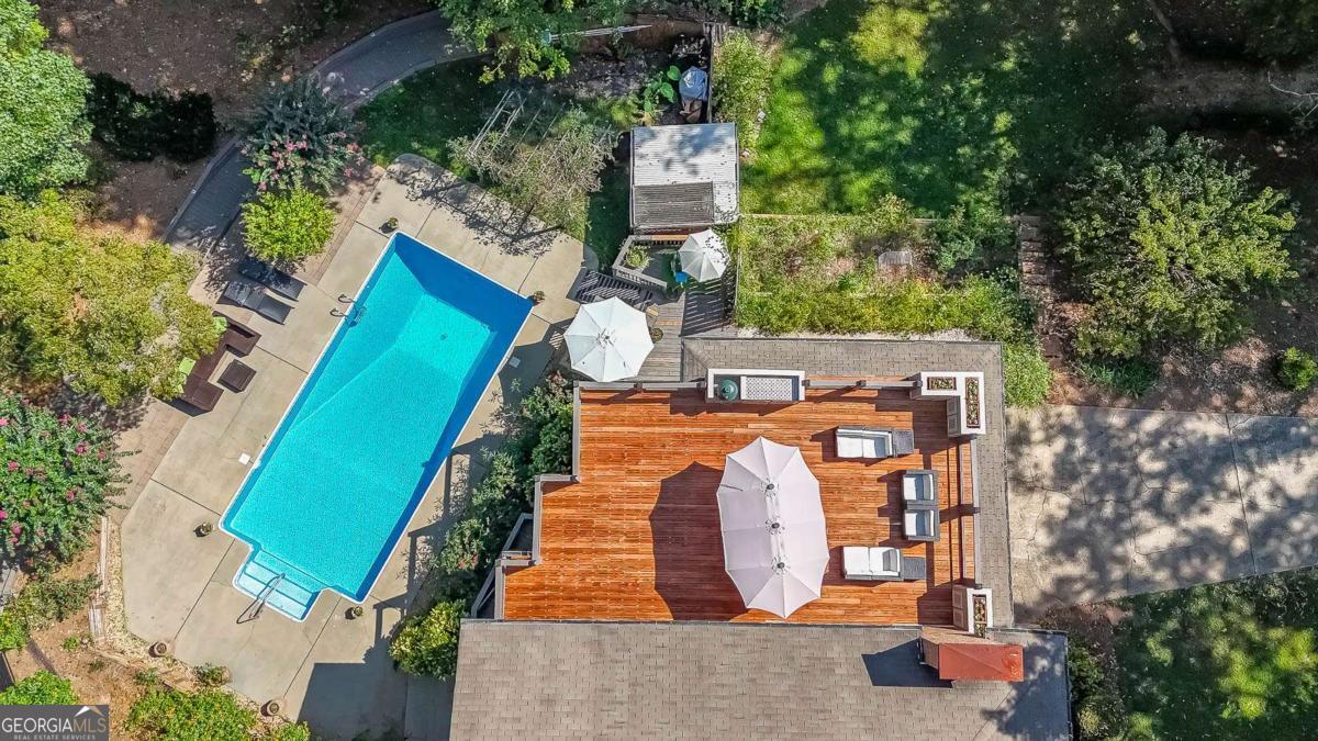 Burnt Hickory Hills - Residential