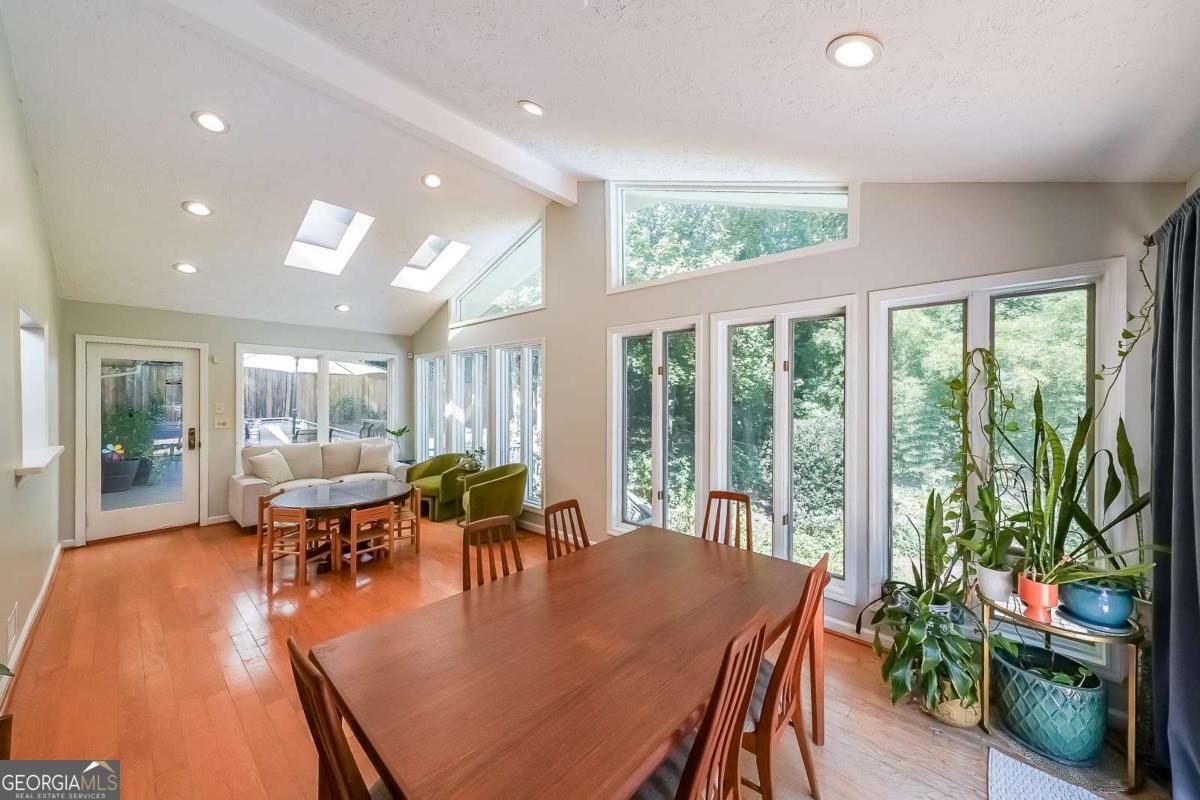 Burnt Hickory Hills - Residential