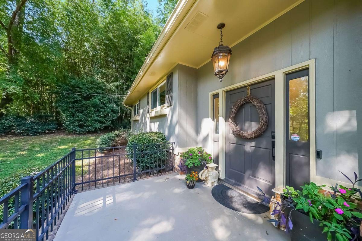 Burnt Hickory Hills - Residential