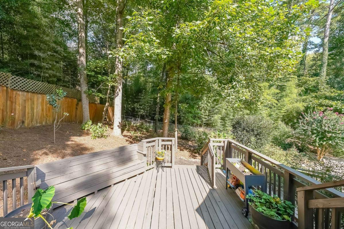 Burnt Hickory Hills - Residential