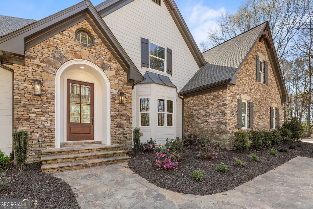 Photo of 2410 Glade Overlook, Cumming, GA 30041 (MLS # 10696647)