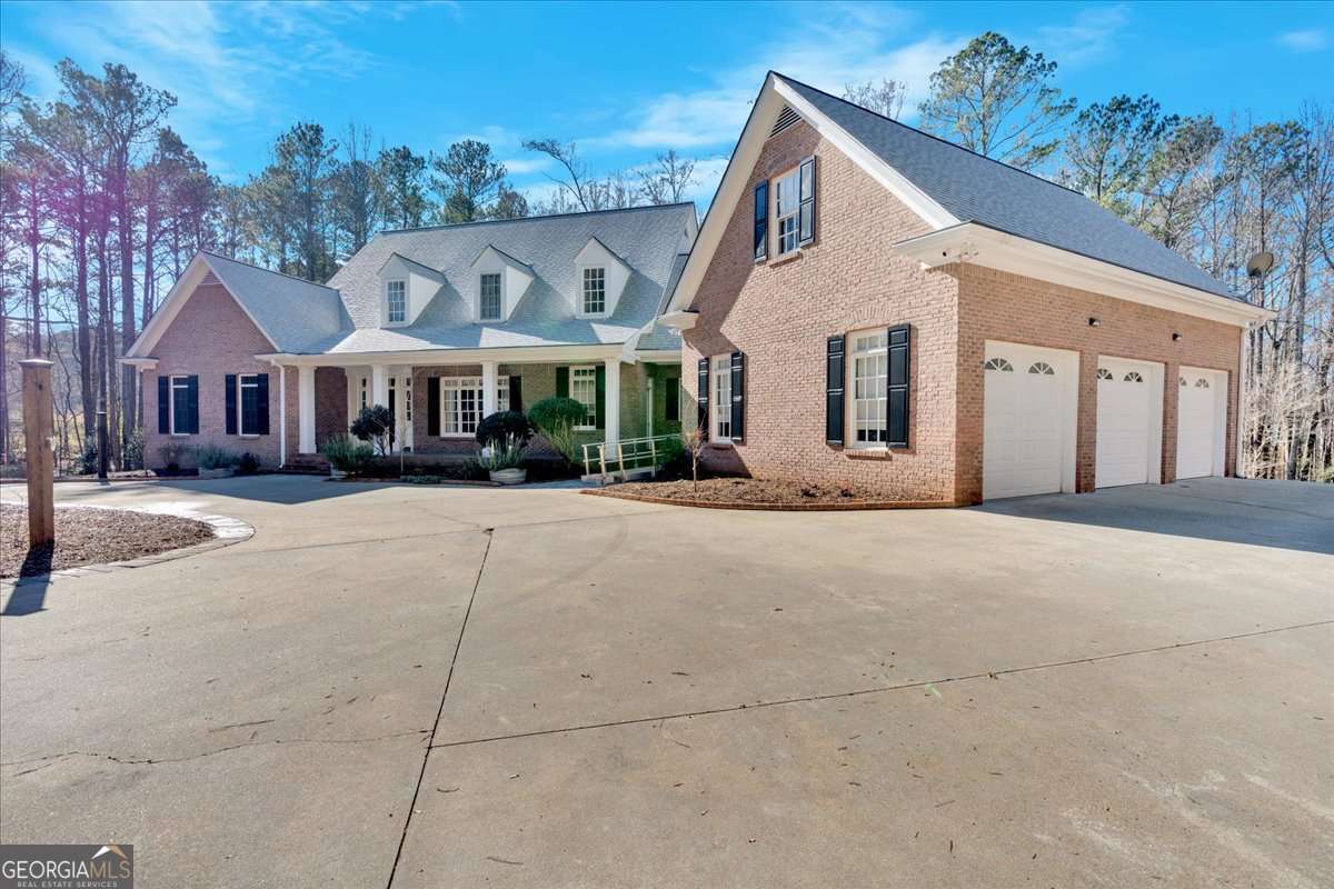 239 Trail RD NW